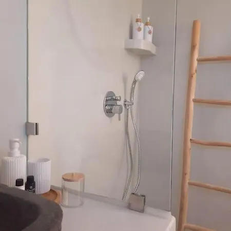 River Stone Ano Potamia